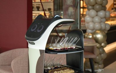 Un robot ayudante/camarero puede potenciar tu restaurante sin reemplazar a los humanos